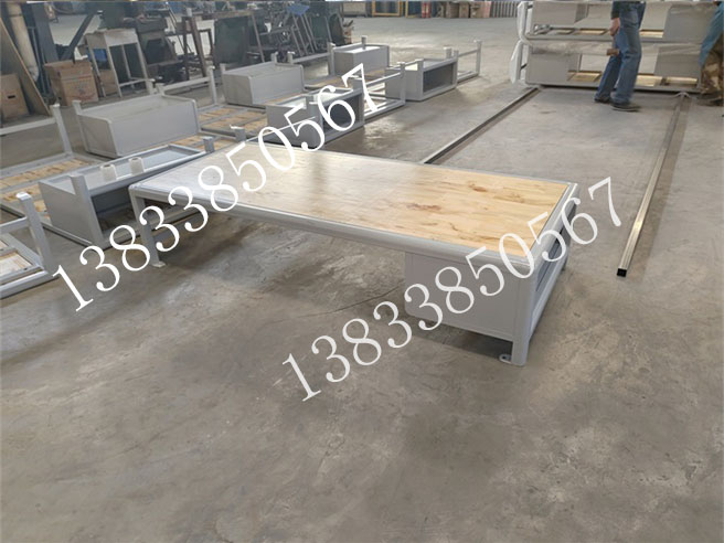 山南监狱床具